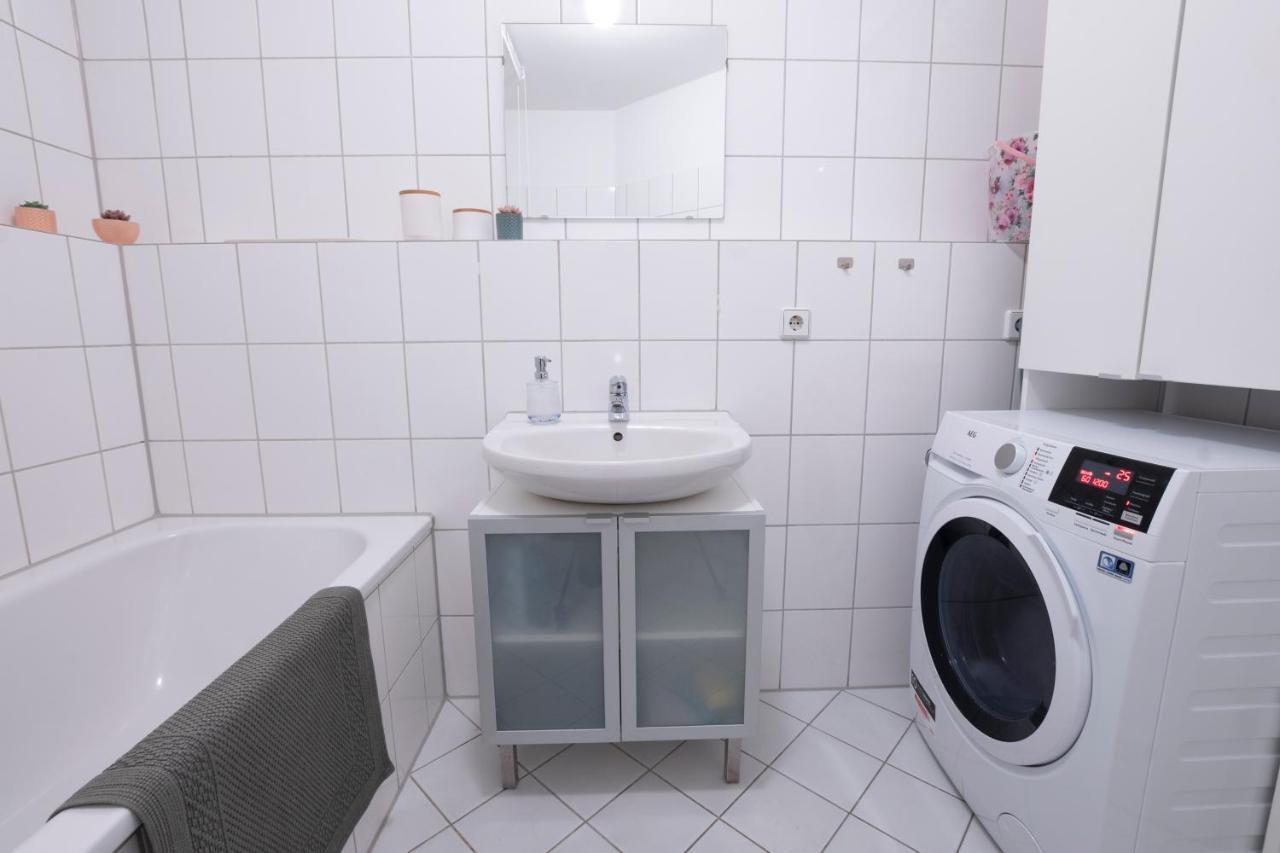 Zwickau Mittendrin, Tolles Balkon-Apartment Luaran gambar