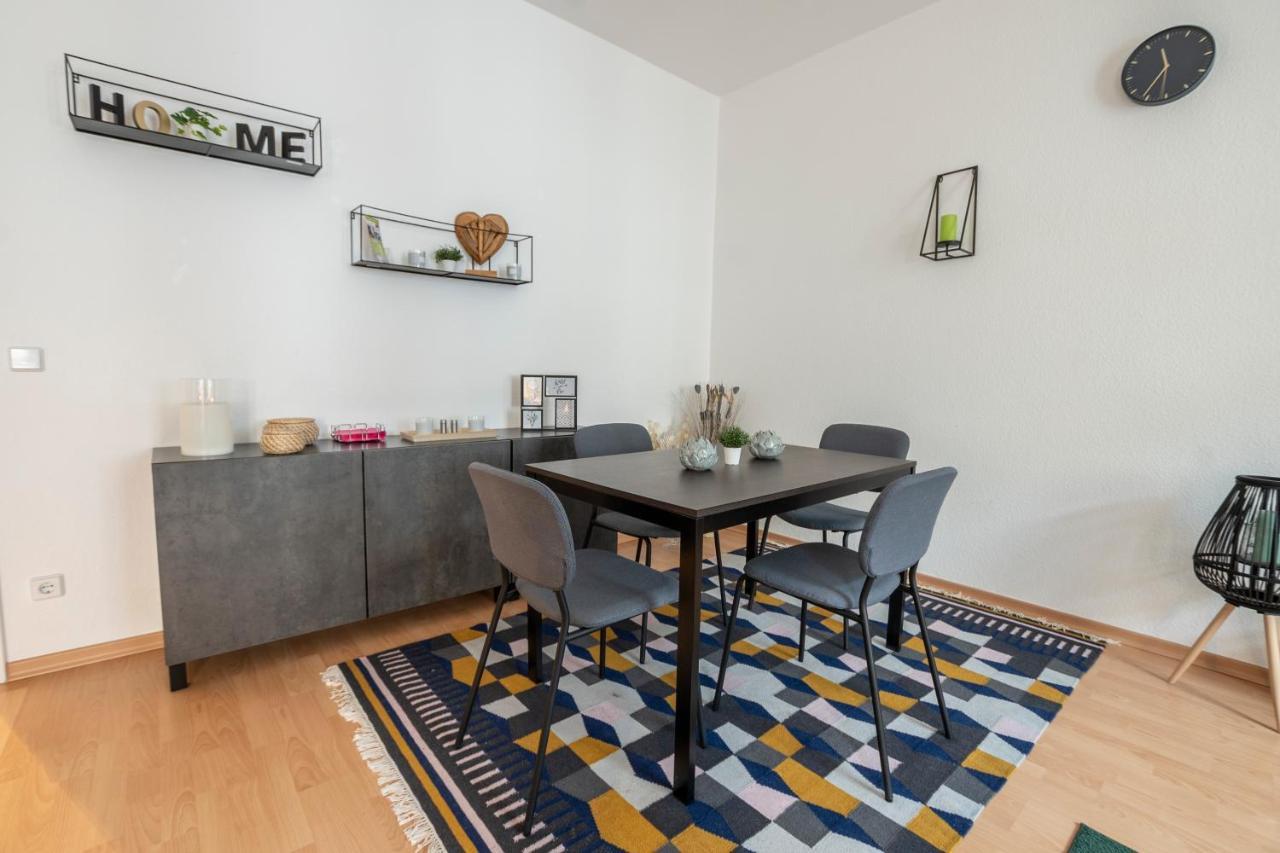Zwickau Mittendrin, Tolles Balkon-Apartment Luaran gambar